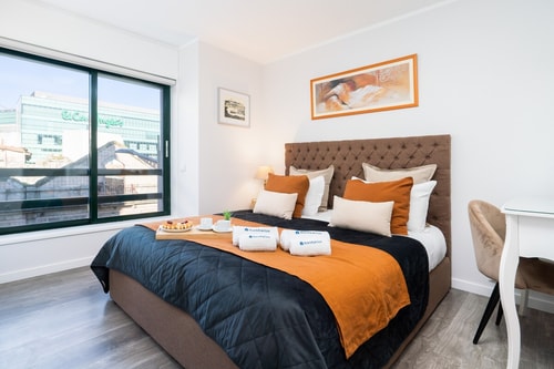Elegant Flat w/ Balcony | Ace Location by HostWise Host Wise Booking
