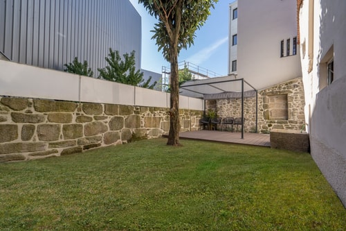 Refreshing Cozy Flat Garden by HostWise Host Wise Booking