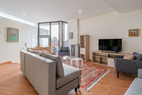 Bright House w/ D. Luís Bridge View by HostWise Host Wise Booking