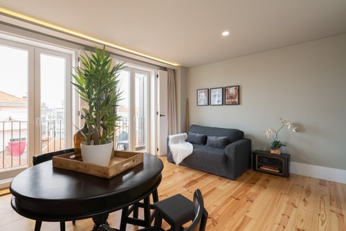 Modern Design Duplex w/ Balcony by HostWise Host Wise Booking