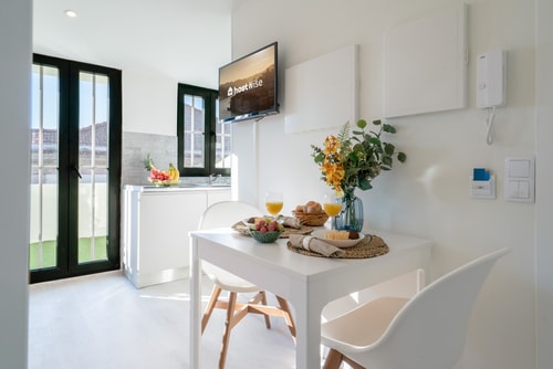 Cheerful Tiny Studio | Historic Center by HostWise Host Wise Booking