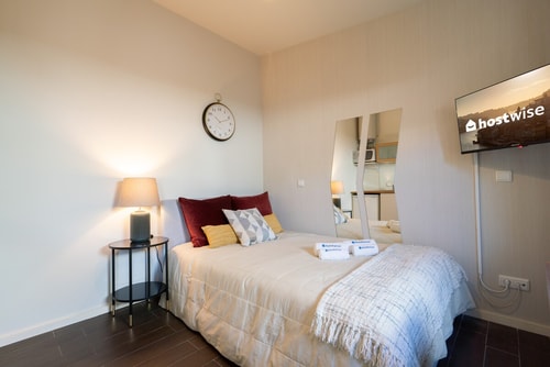 Simple Private Houses | Center by HostWise Host Wise Booking