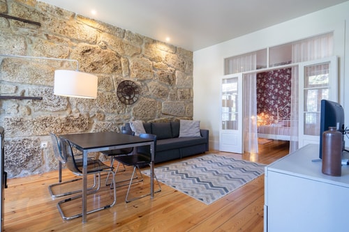 5 Captivating Flats w/ Garden by HostWise Host Wise Booking