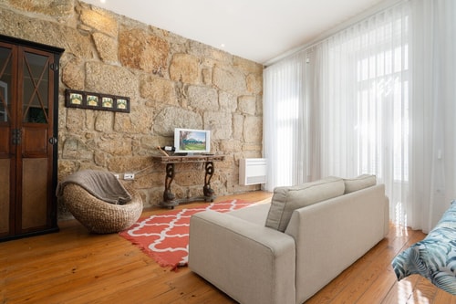 Homely Noble Flat atPalácio de Cristal by HostWise Host Wise Booking