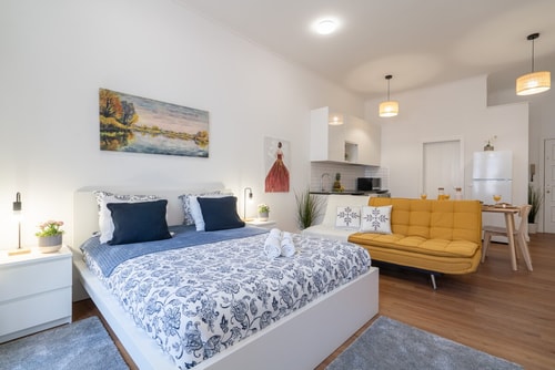 Charmy Sunny Studio | City Center by HostWise Host Wise Booking