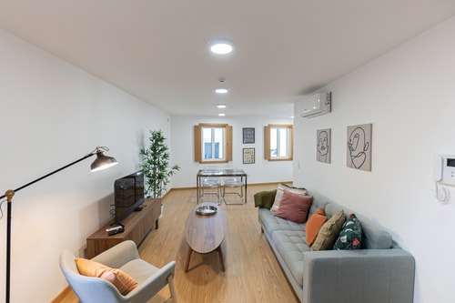 Urban Comfort House by HostWise Host Wise Booking