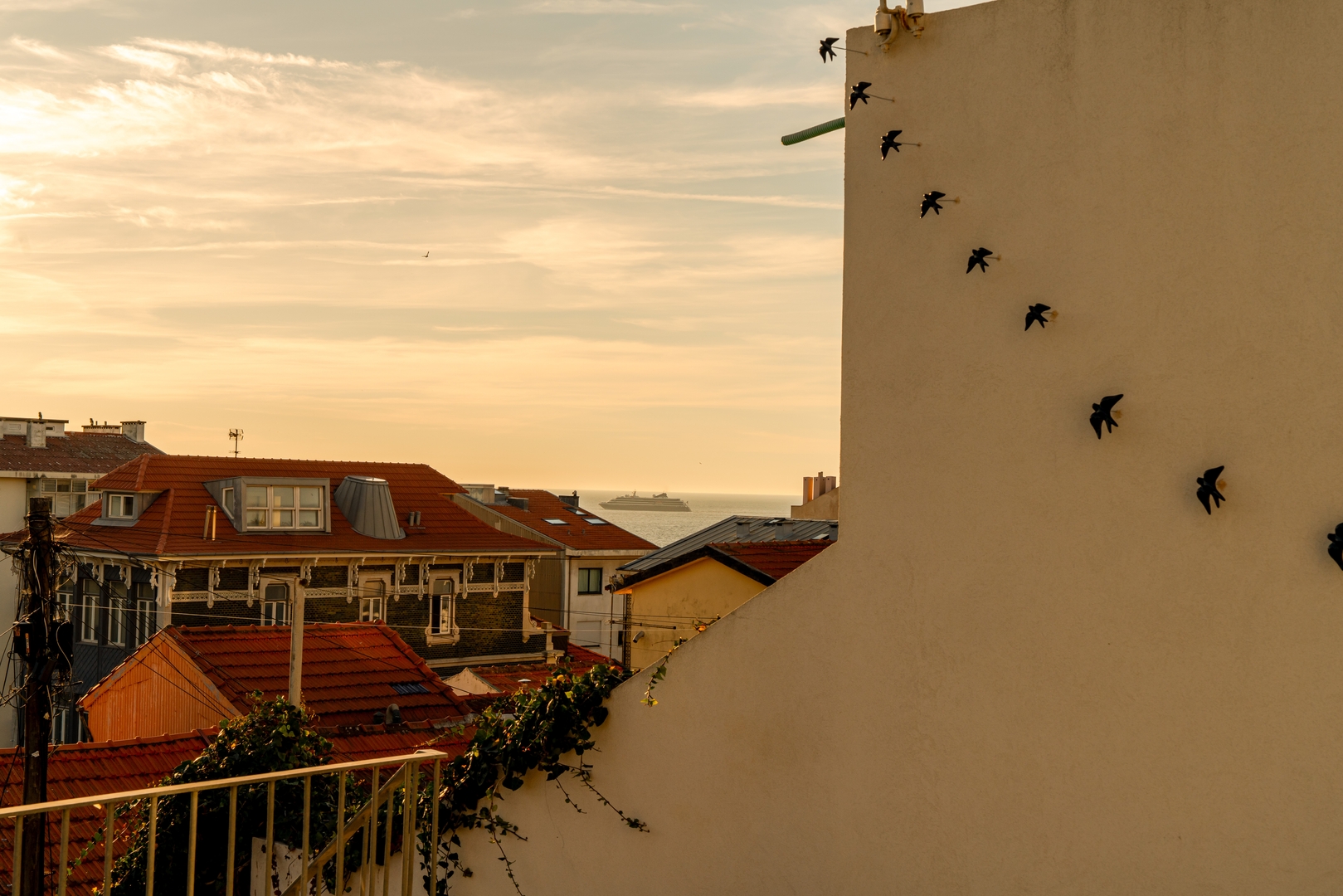 Sunlit Apartments in Foz do Douro by HostWise 23 Host Wise Booking