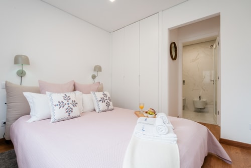 HostWise - Stylish & Cozy Flat Host Wise Booking