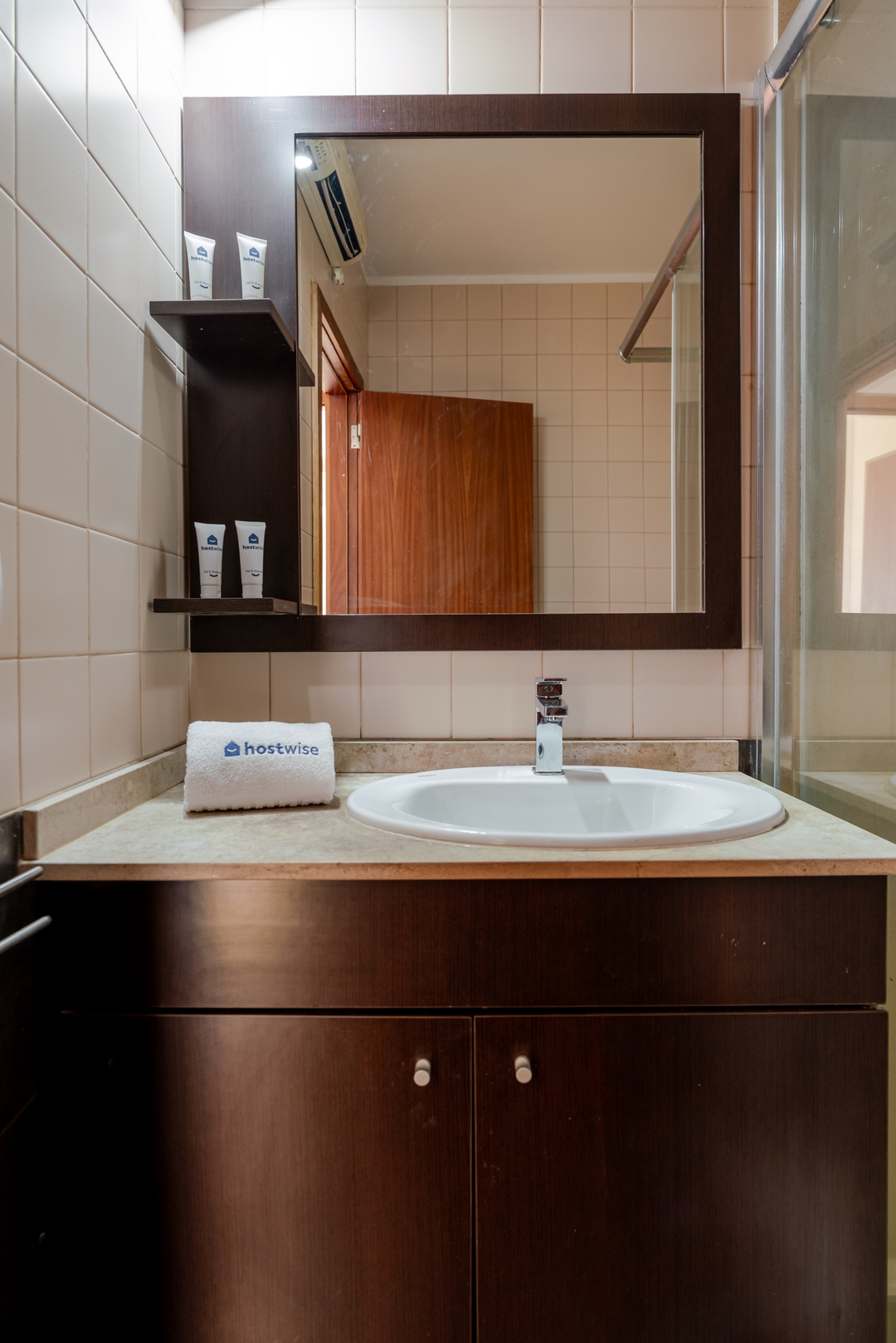 Twin Picaria Balcony Suites by HostWise 63 Host Wise Booking