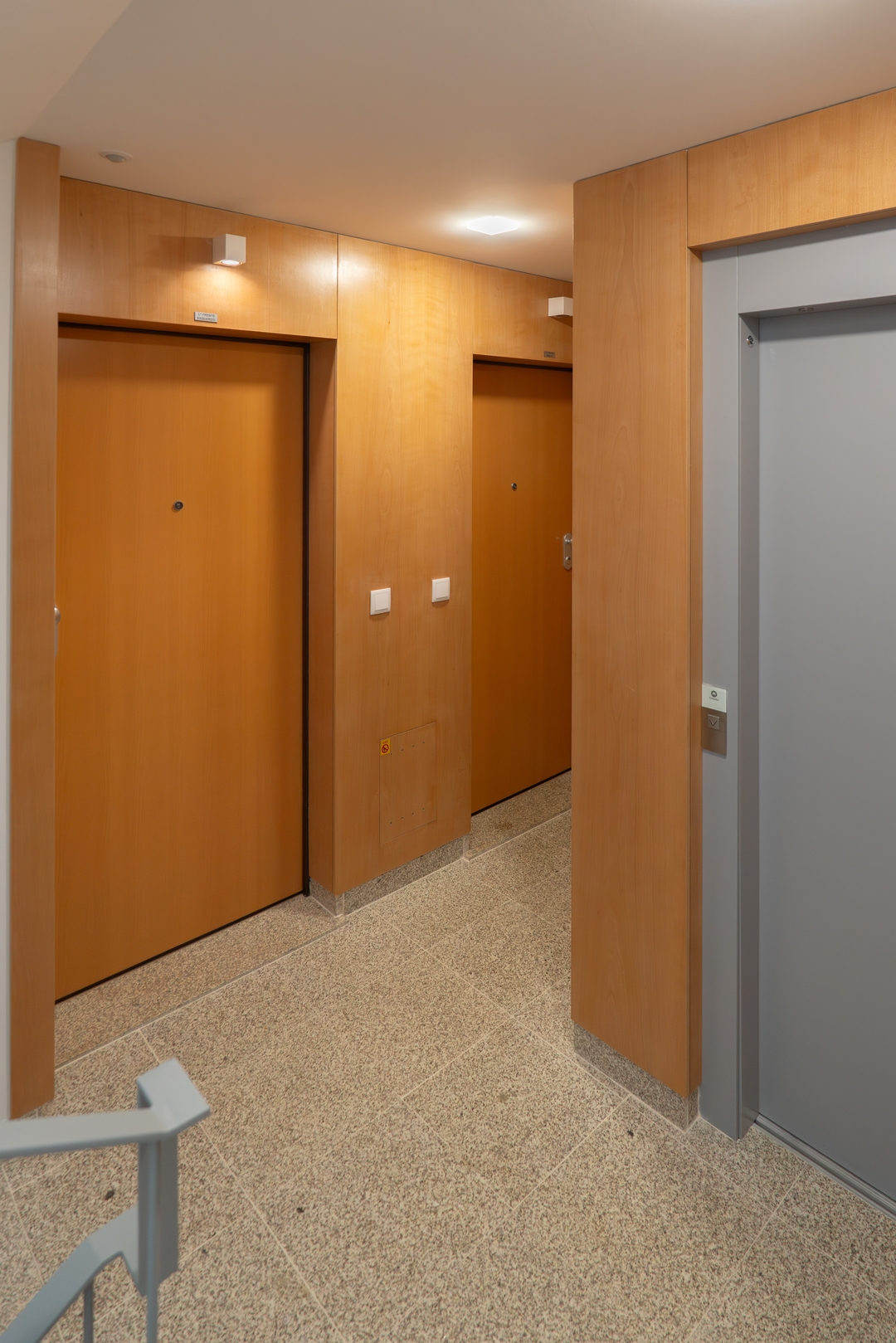 Elegant Studio w/ Balcony & Garage by HostWise 24 Host Wise Booking