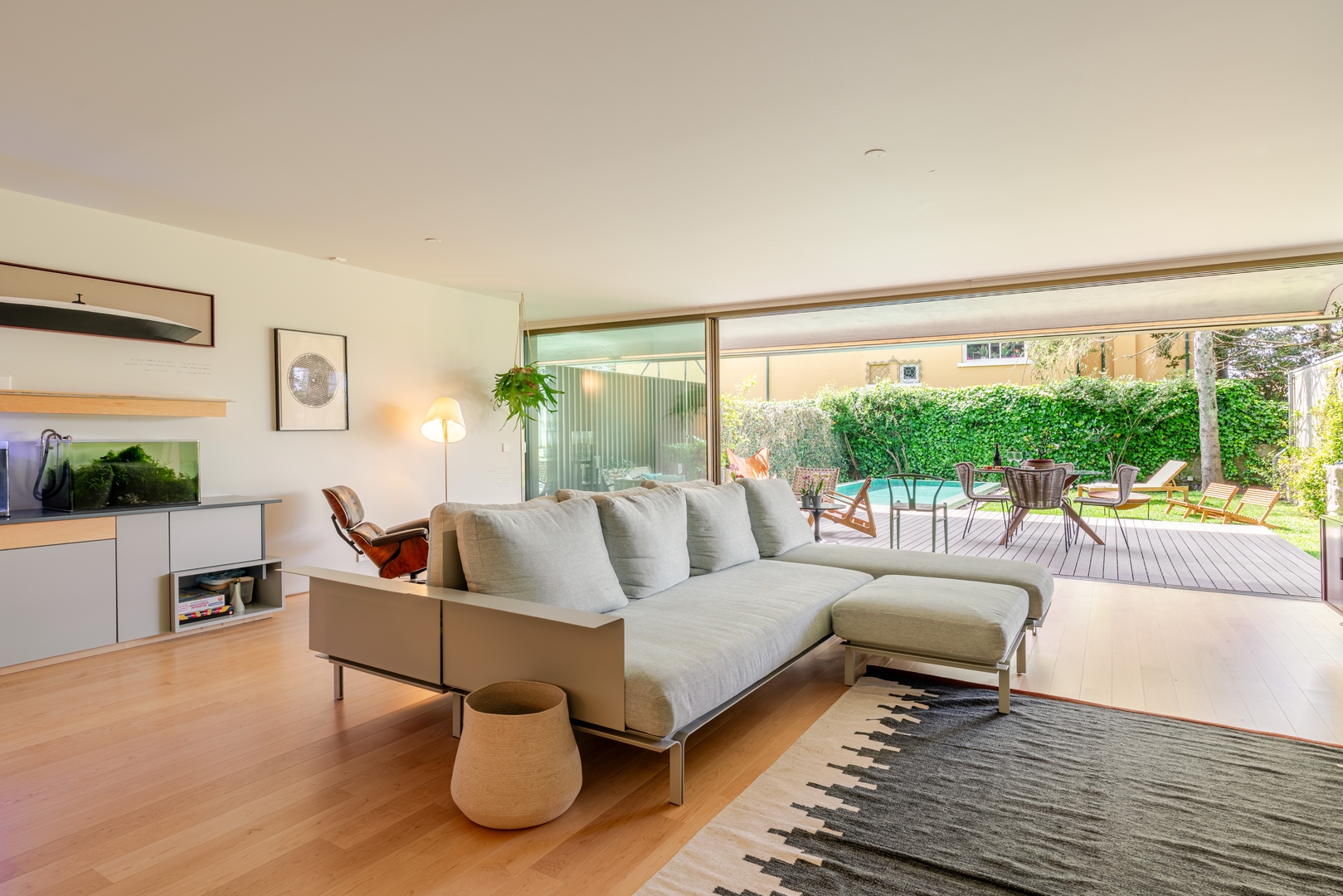 Grand Villa w/ Pool, Garden & Garage by HostWise 40 Host Wise Booking