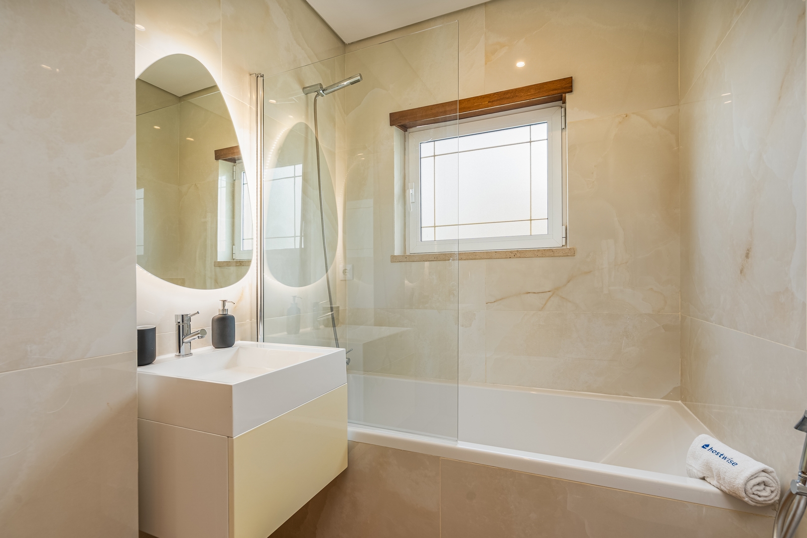 Deluxe House | Terrace & BBC by HostWise 39 Host Wise Booking