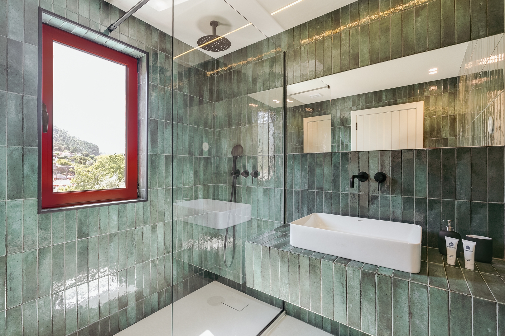 Pool & Indoor Jacuzzi in Pedorido by HostWise 82 Host Wise Booking