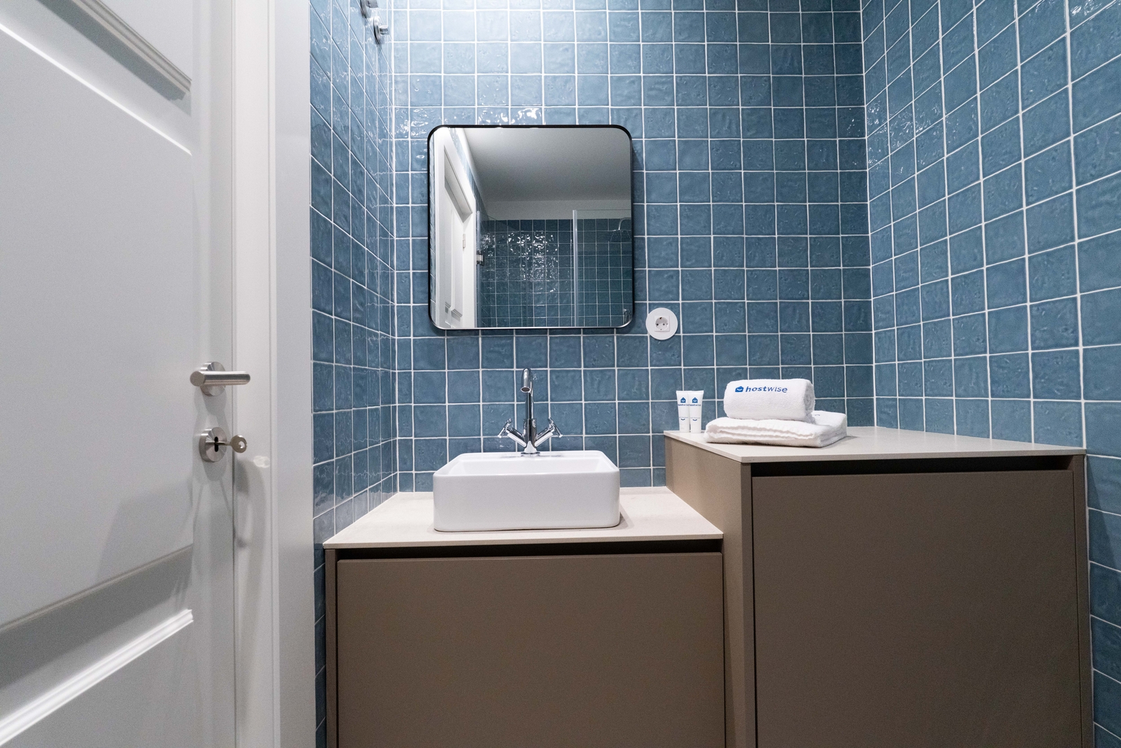 Central Apts Near Guimarães Sites by HostWise 13 Host Wise Booking