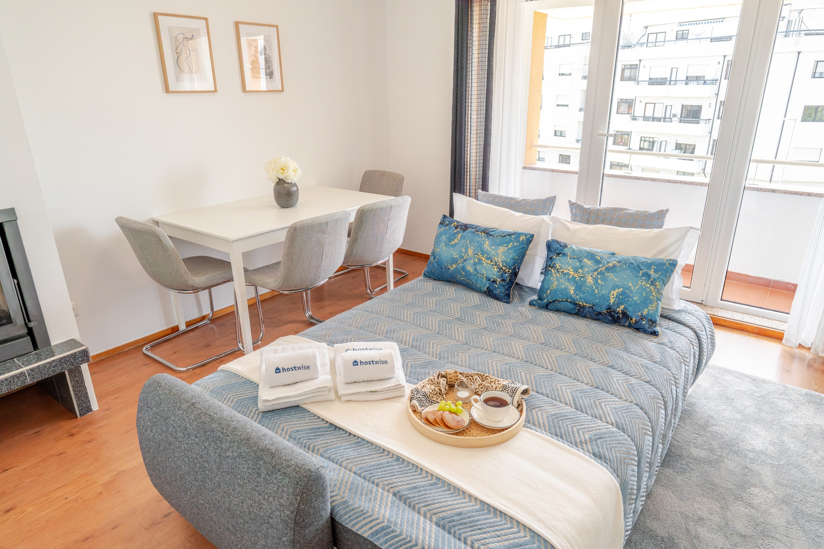 Bright Flat with Balcony & Garage by HostWise 22 Host Wise Booking