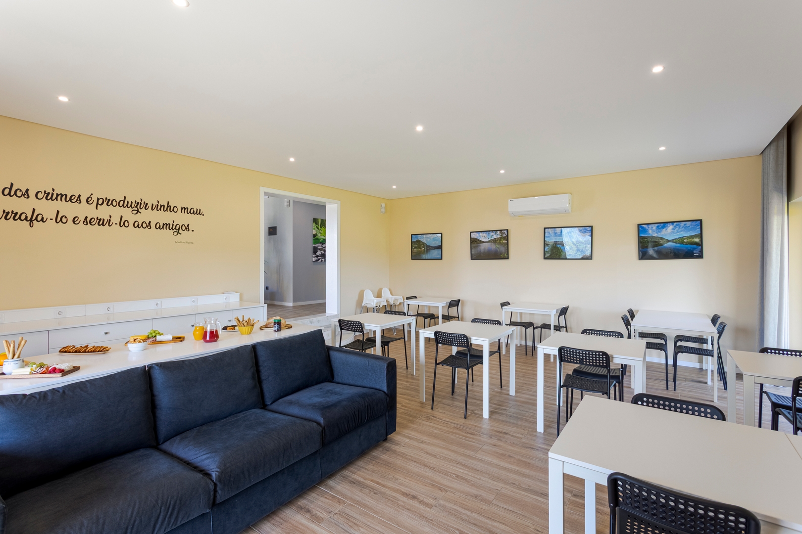 HostWise - 10BR Douro Villa with Pool 59 Host Wise Booking