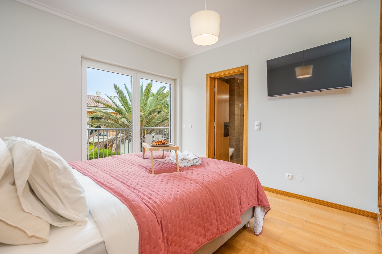 Grand Villa w/ Garden, Pool & Jacuzzi by HostWise 10 Host Wise Booking