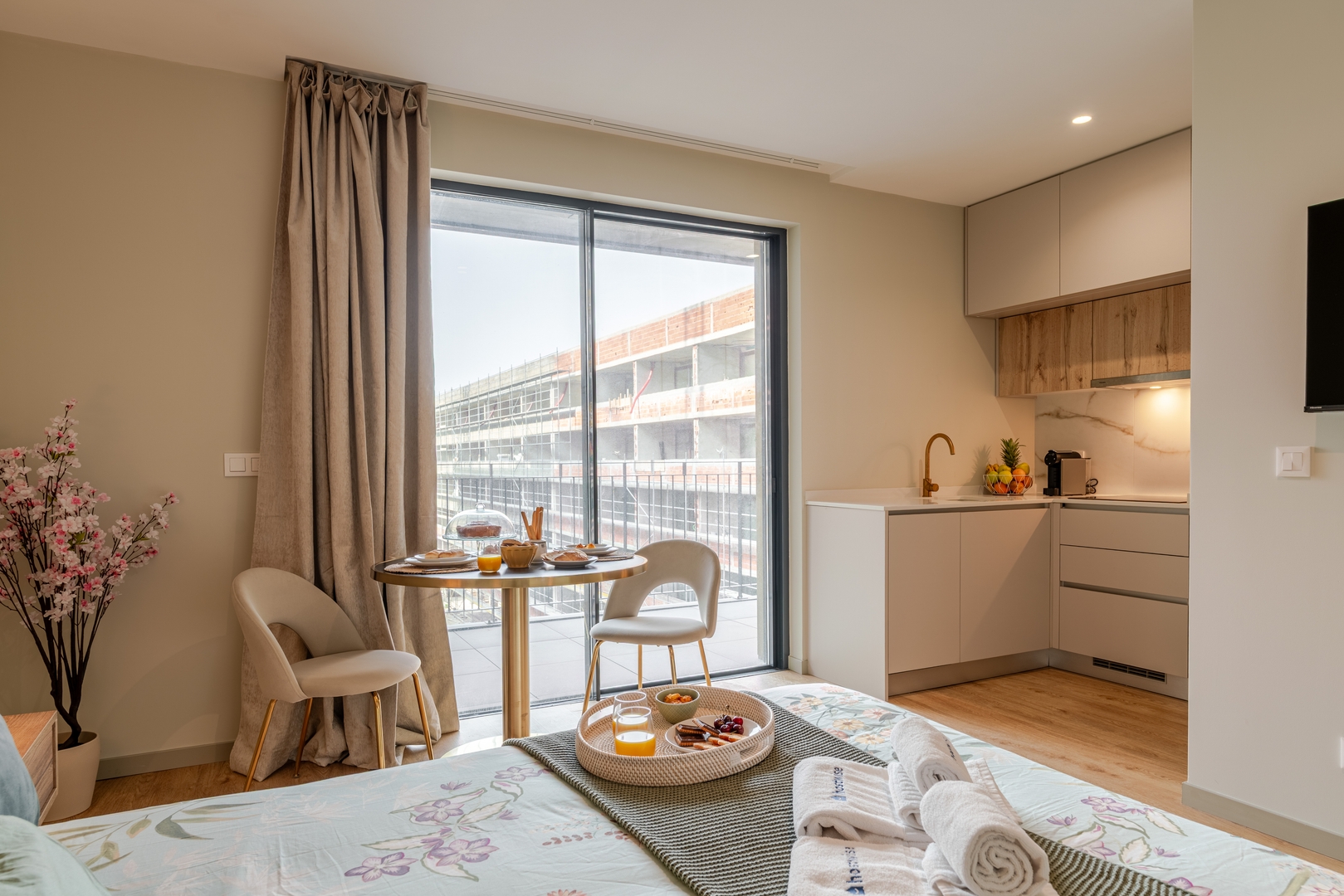 Rooftop Pool & Balconies in Gaia by HostWise 49 Host Wise Booking