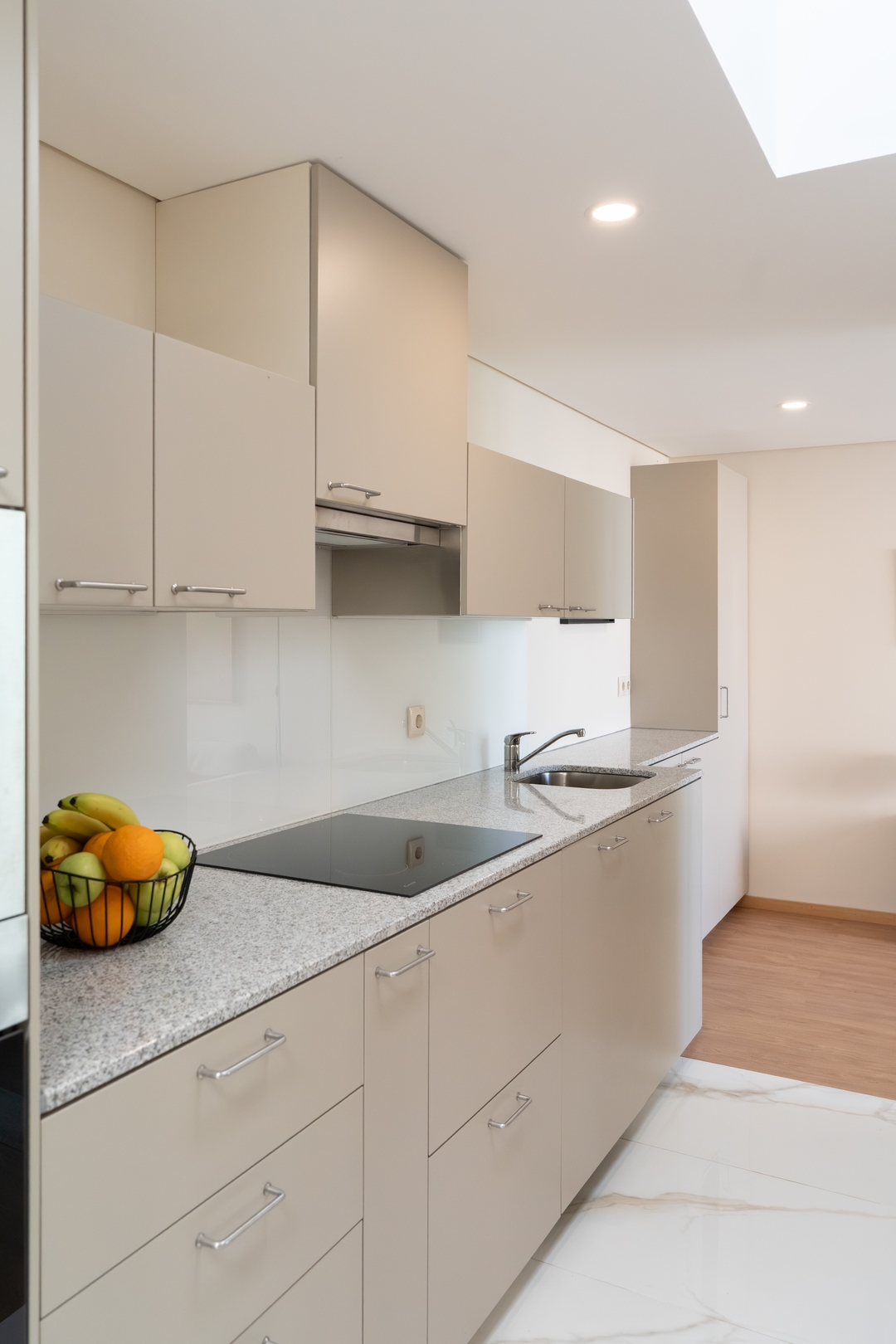 Sunlit Apartments in Foz do Douro by HostWise 105 Host Wise Booking