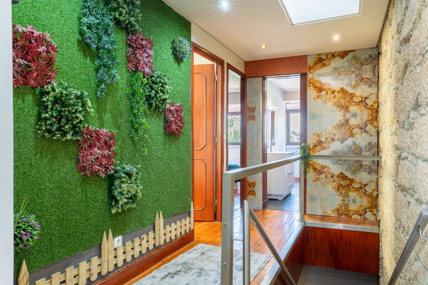 Host Wise - Charming Spacious Duplex House 40 Host Wise Booking
