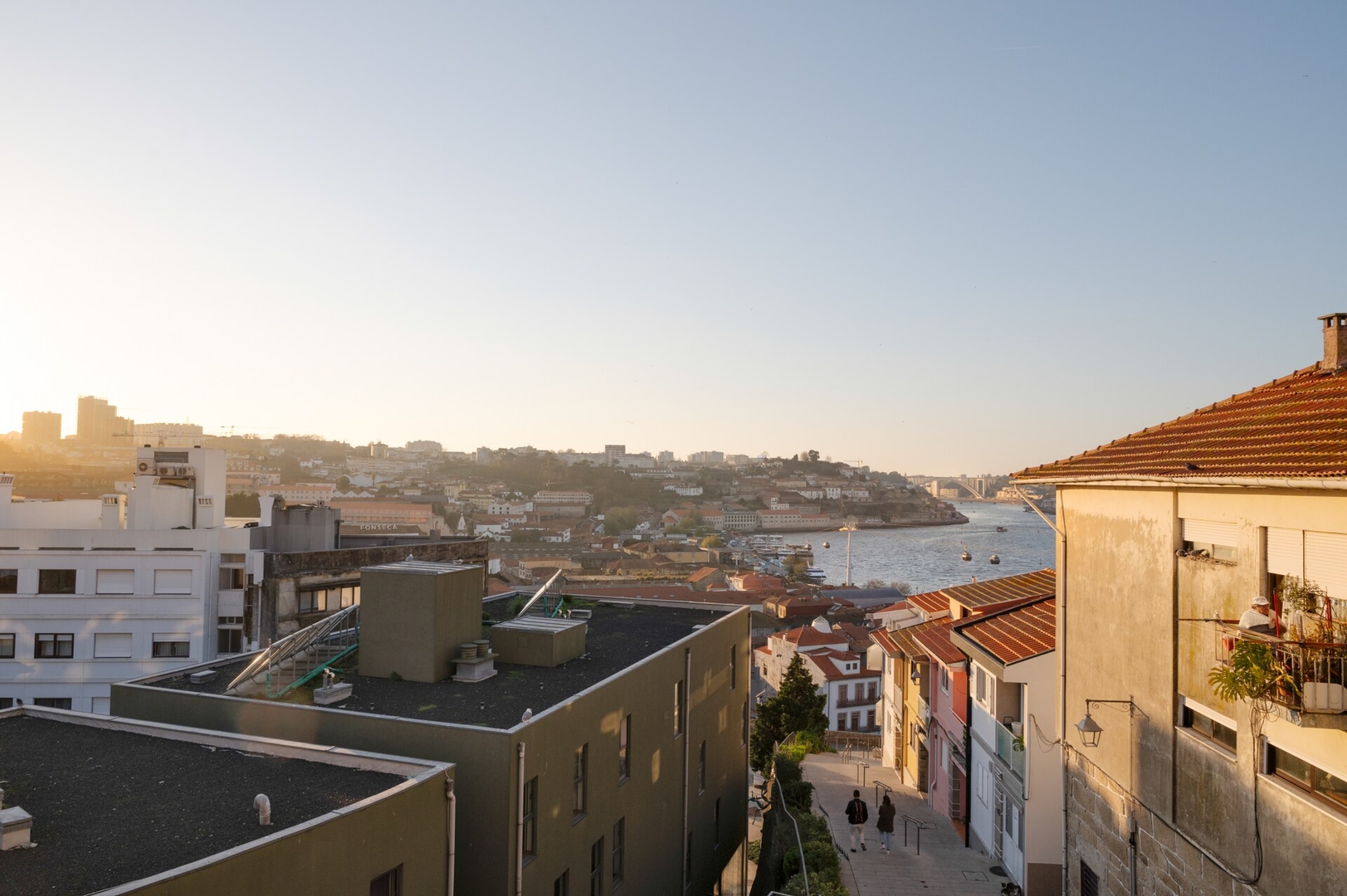 Host Wise - Fervença Boutique Palace 6 21 Host Wise Booking