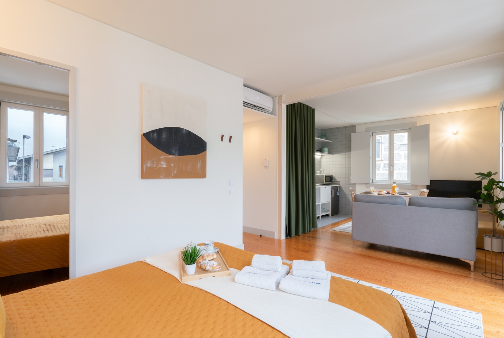 Dual Sunny Studios in Old Guimarães by HostWise 9 Host Wise Booking