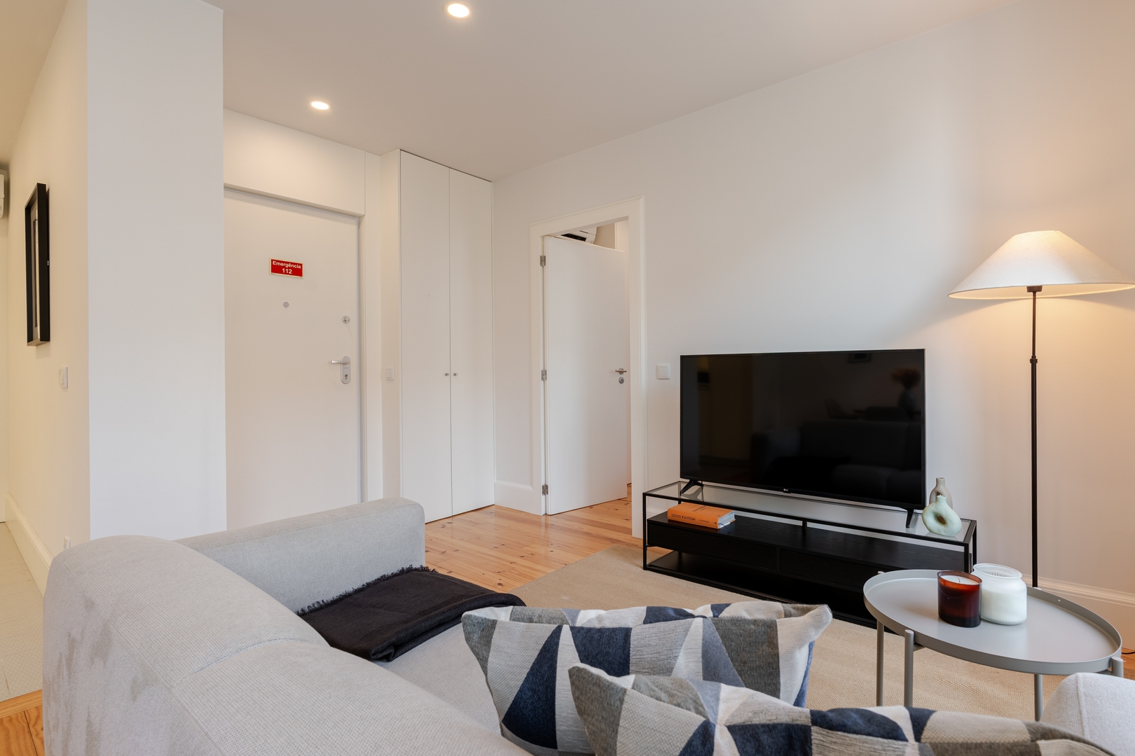 Colorful & Elegant Apartment by HostWise 13 Host Wise Booking