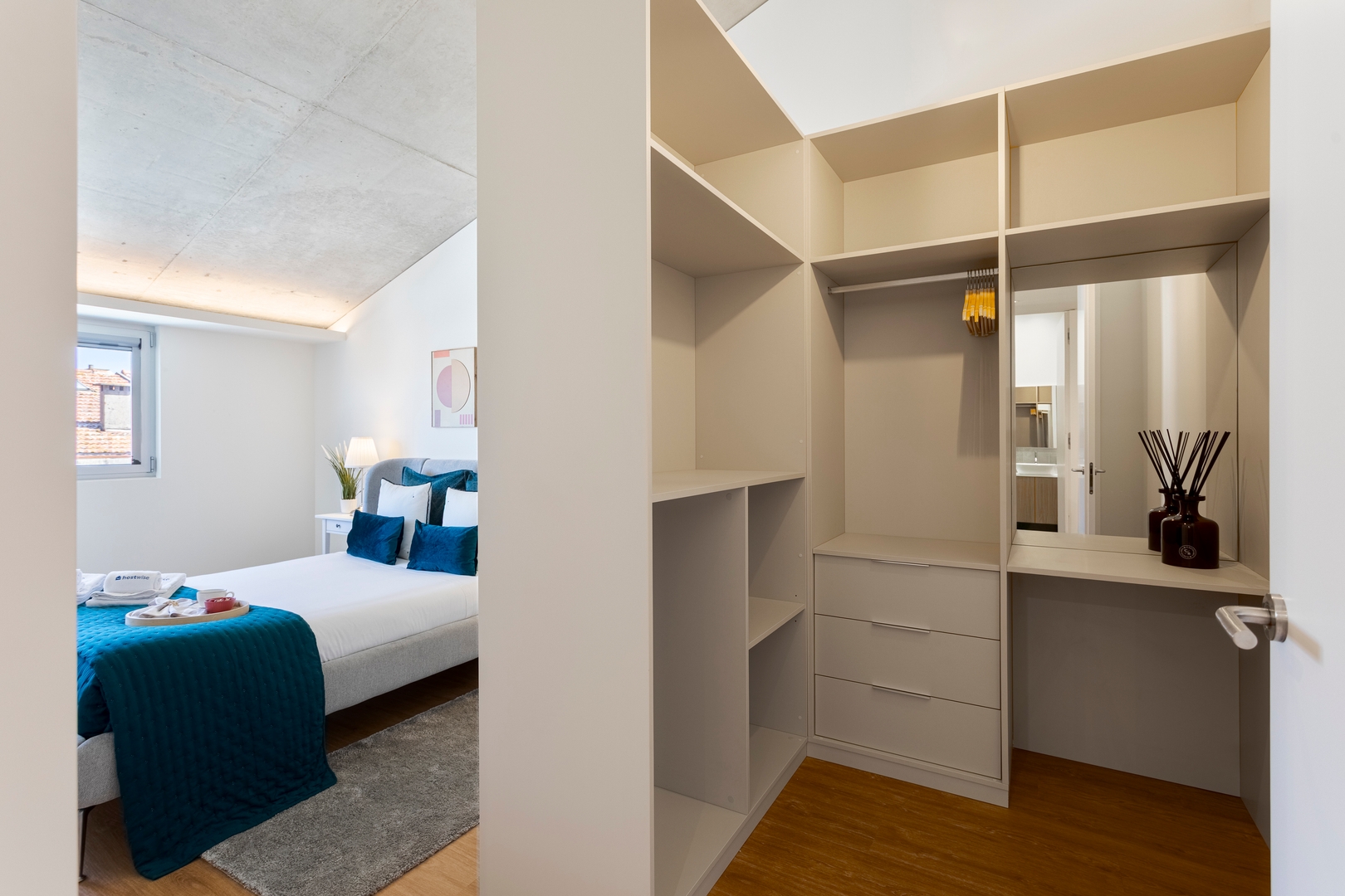 Bright, Premium & Pet Friendly Flat by HostWise 10 Host Wise Booking