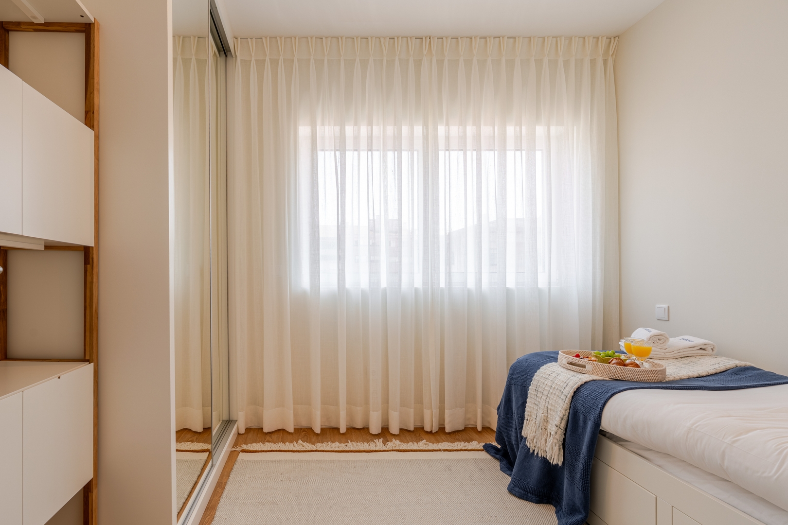 Stylish & Spacious Apartment by HostWise 9 Host Wise Booking