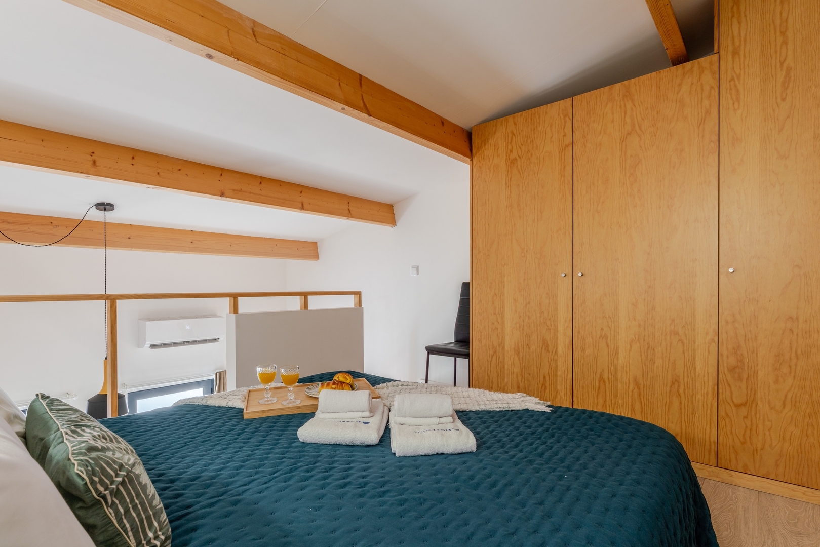 Terrace Studios for 12 in Porto by HostWise 7 Host Wise Booking