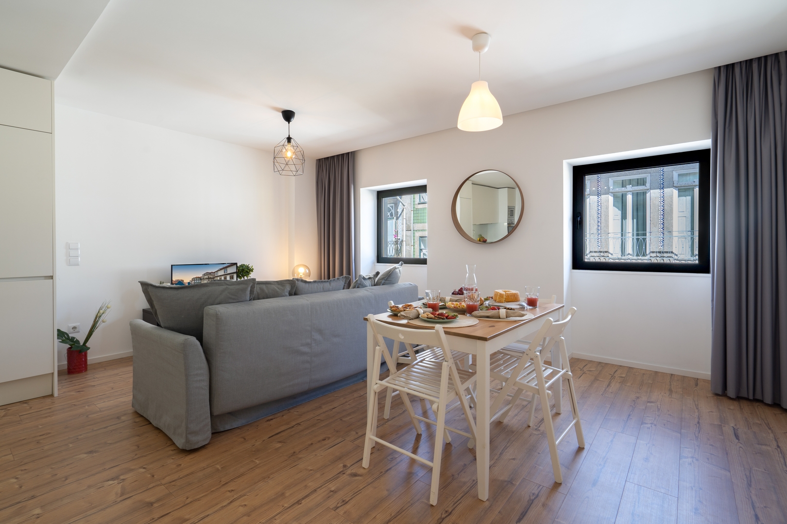 Host Wise - Precious Comfortble Flat | Central 12 Host Wise Booking
