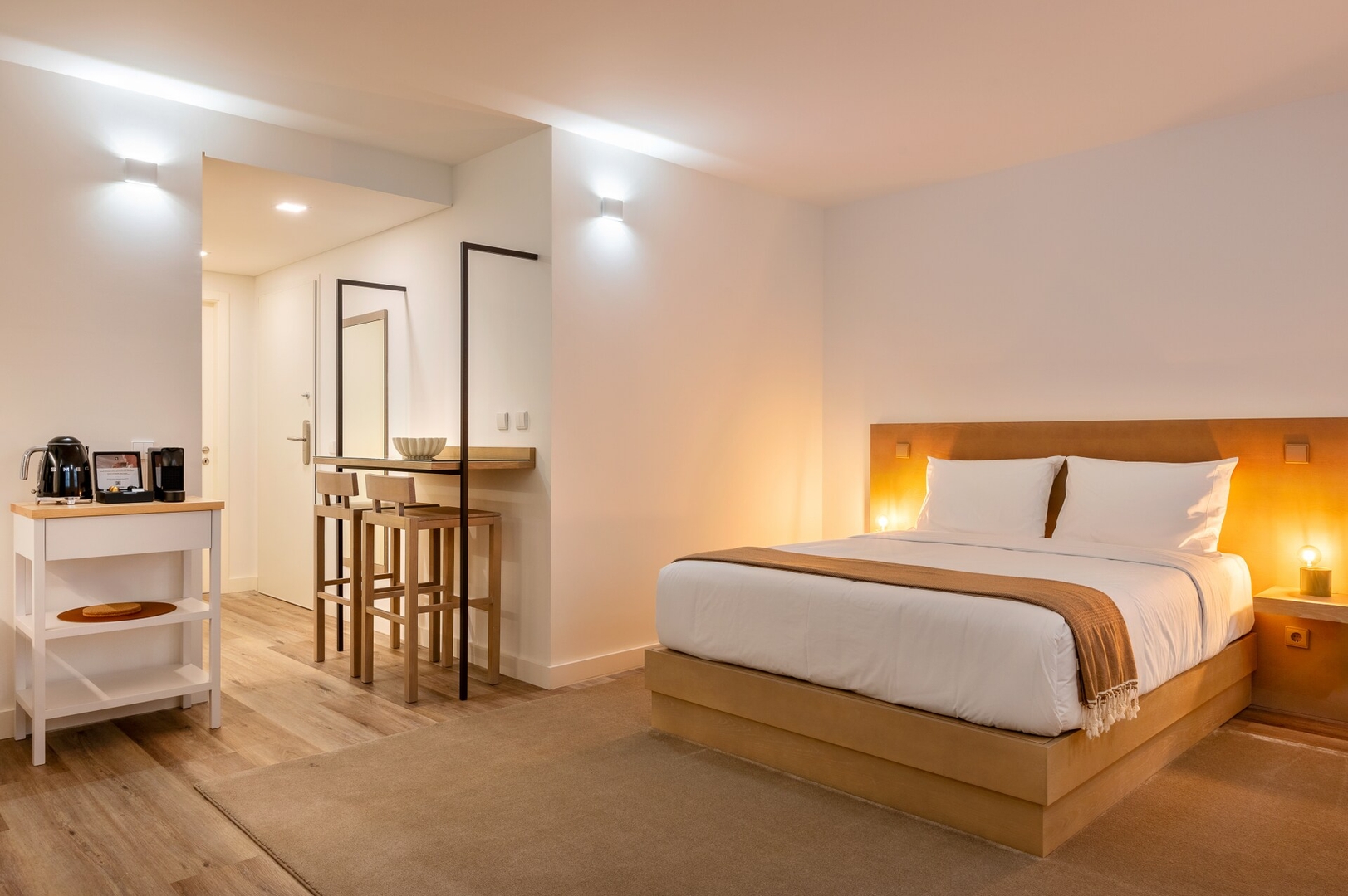 Host Wise - Fervença Boutique Palace 5 6 Host Wise Booking