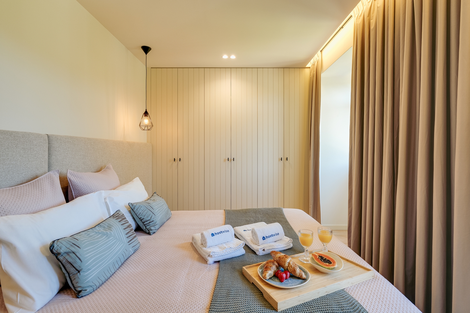 Pool & Indoor Jacuzzi in Pedorido by HostWise 86 Host Wise Booking