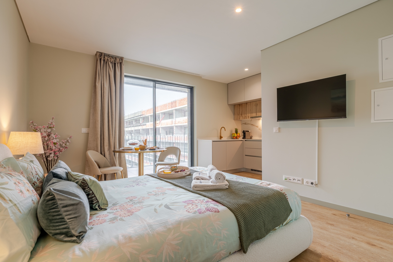 Rooftop Pool & Balconies in Gaia by HostWise 48 Host Wise Booking