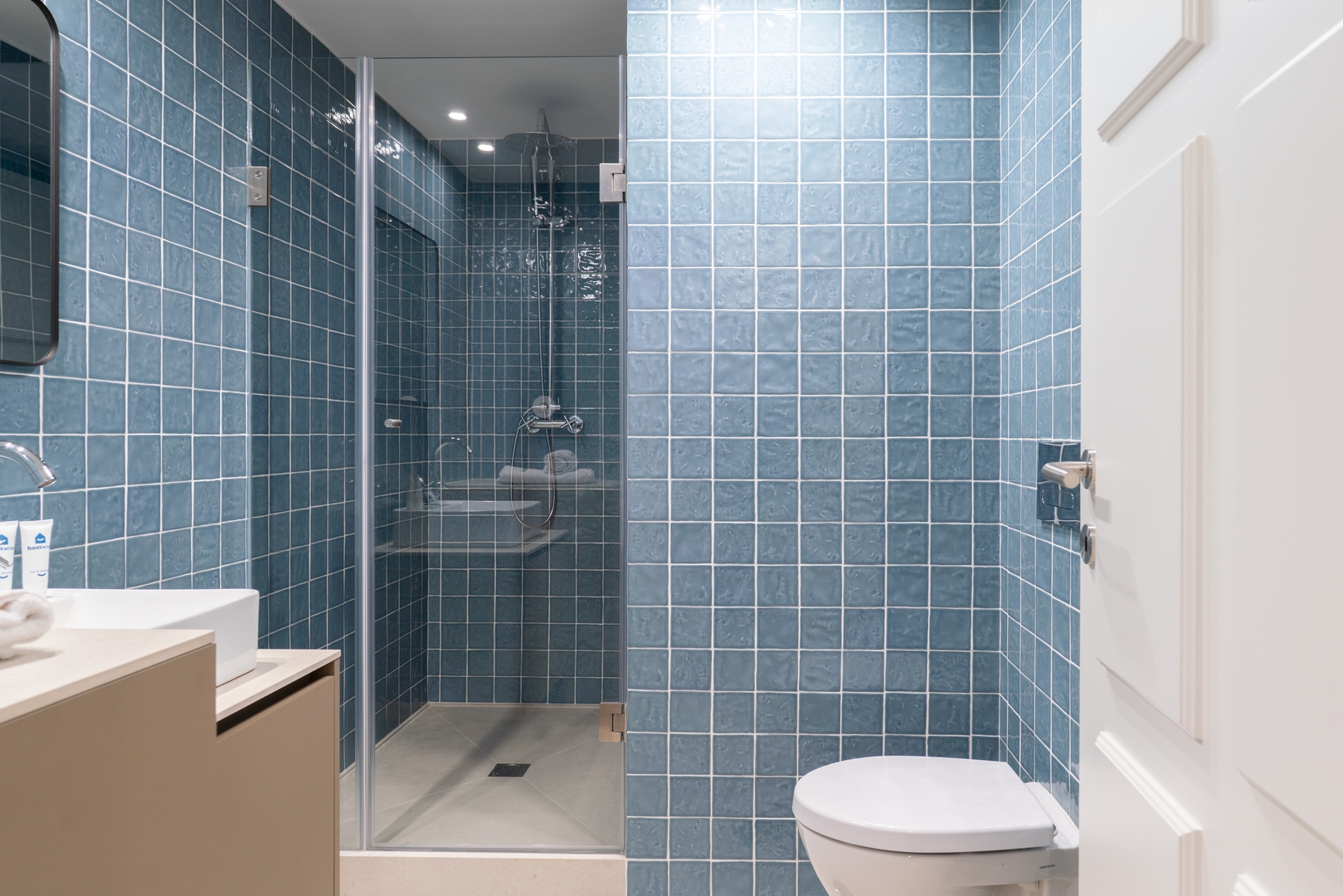 Spacious & Family Flats by HostWise 41 Host Wise Booking