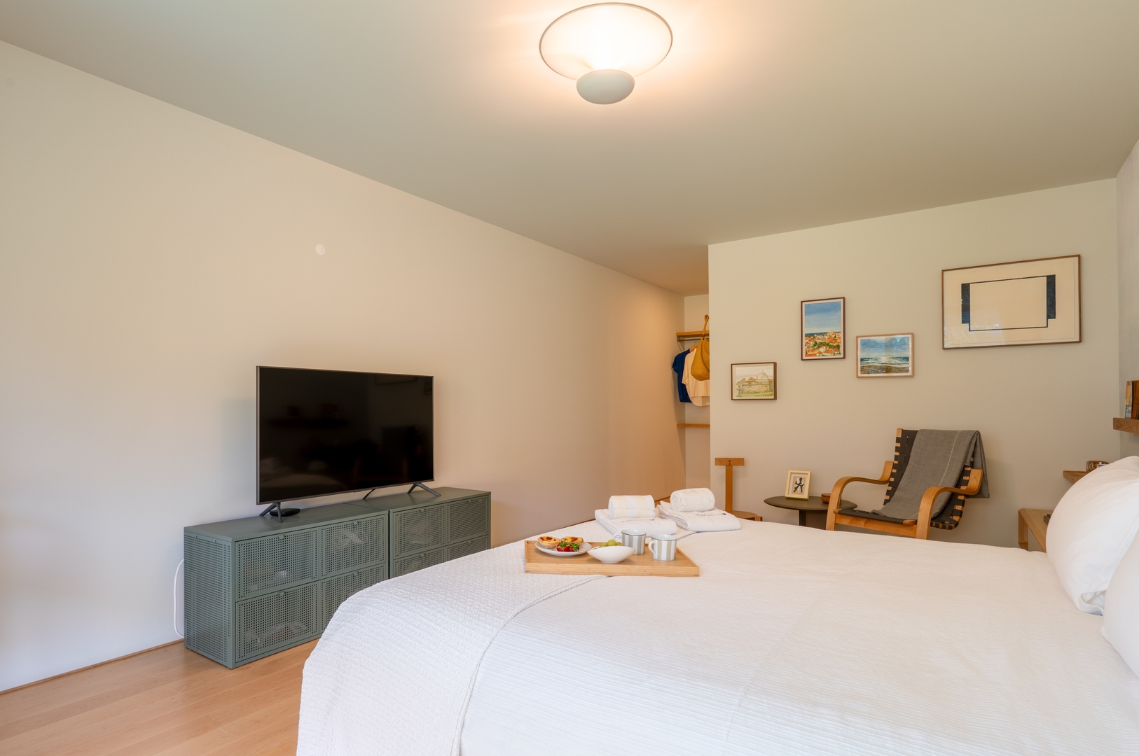 Grand Villa w/ Pool, Garden & Garage by HostWise 19 Host Wise Booking