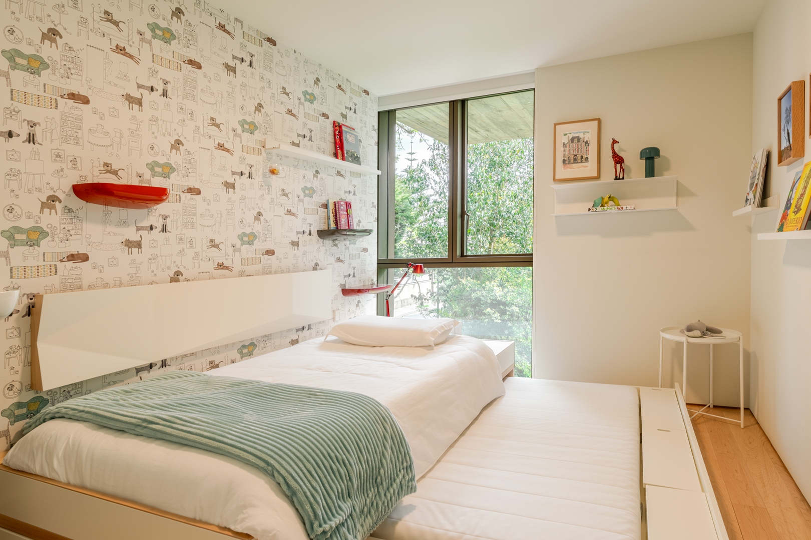 Grand Villa w/ Pool, Garden & Garage by HostWise 11 Host Wise Booking