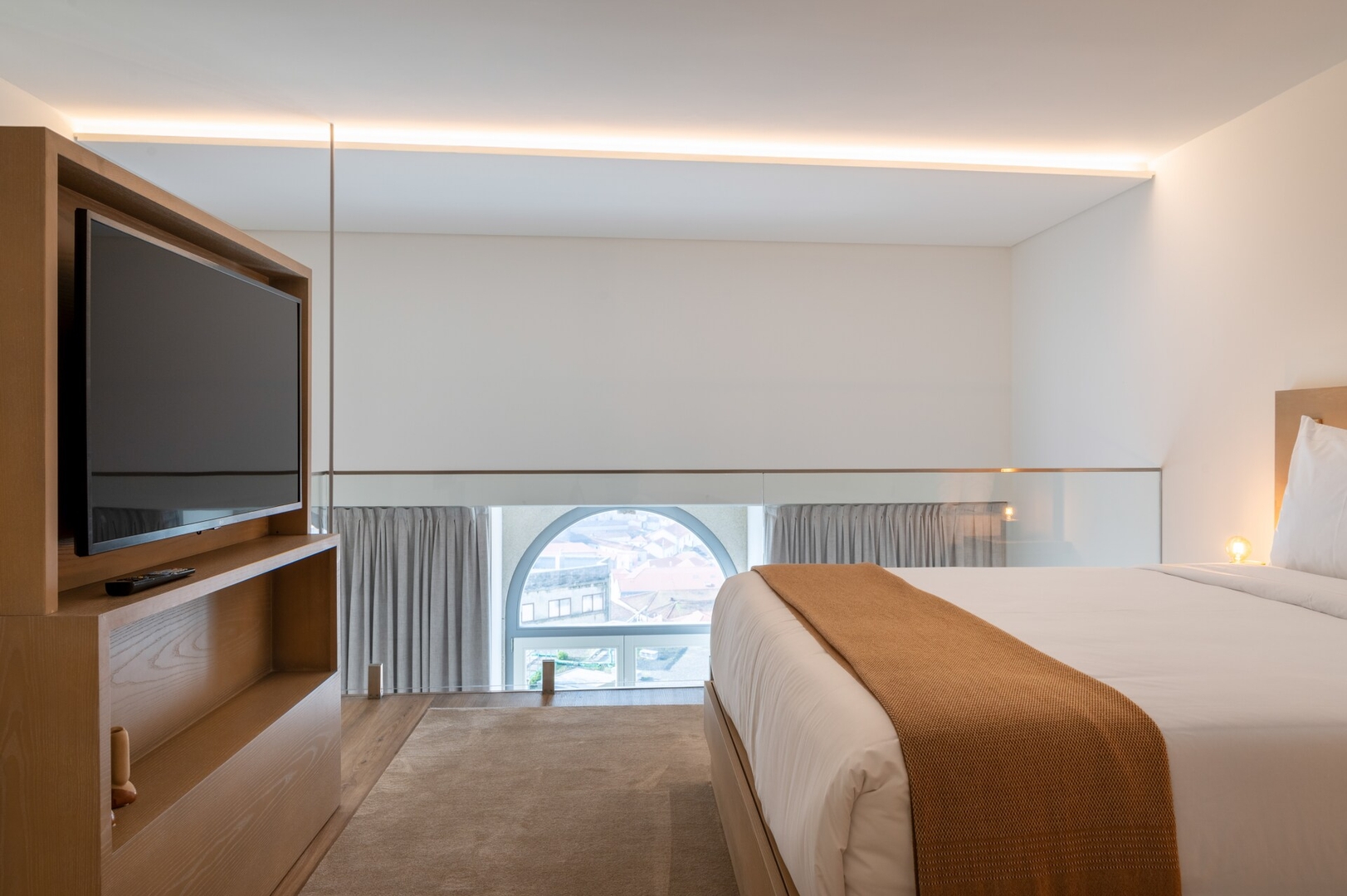 Host Wise - Fervença Boutique Palace 12 22 Host Wise Booking