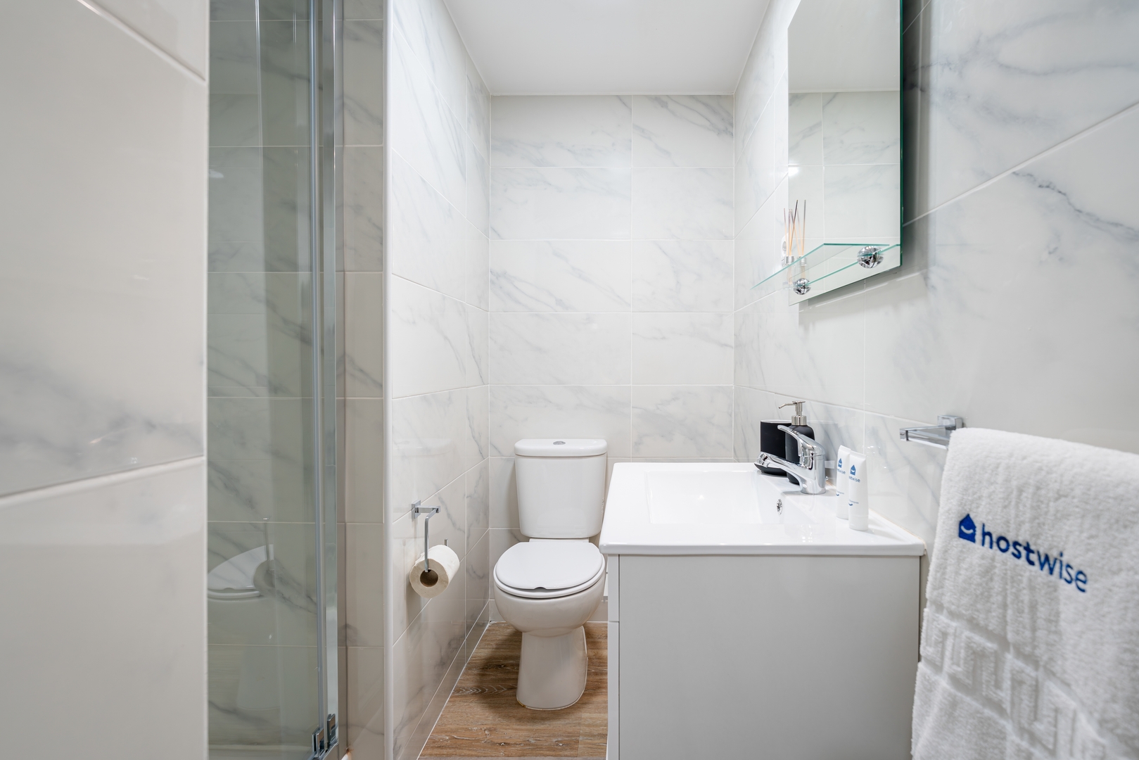 Poolside Duo Retreat, Silva Brinco by HostWise 31 Host Wise Booking