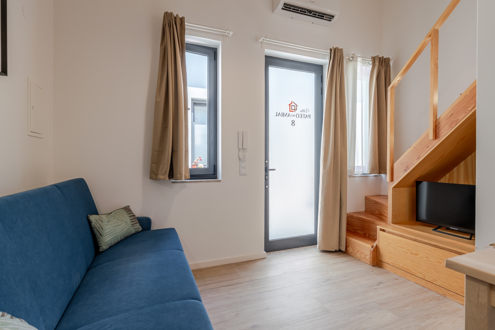 Terrace Studios for 12 in Porto by HostWise 10 Host Wise Booking