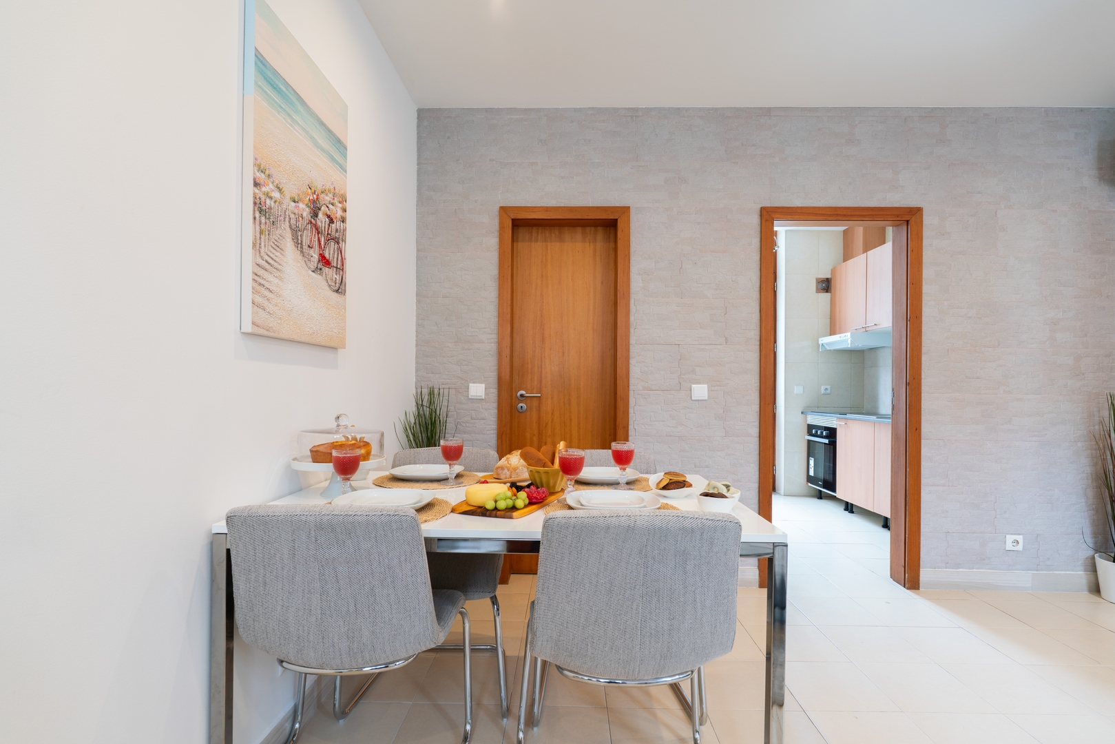 Traditional House with Terrace by HostWise 25 Host Wise Booking