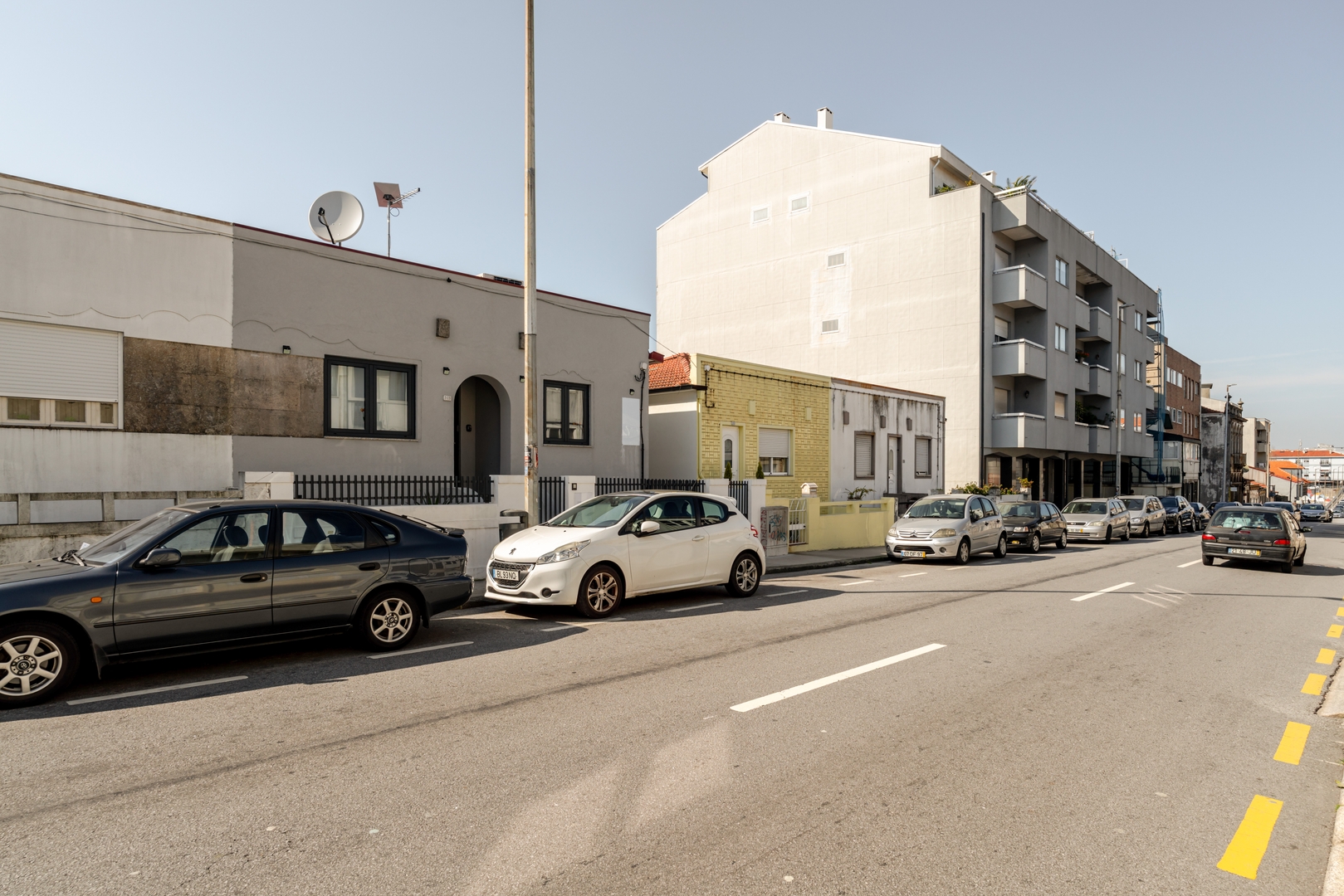 Poolside Retreat for 12 in Three Flats by HostWise 9 Host Wise Booking