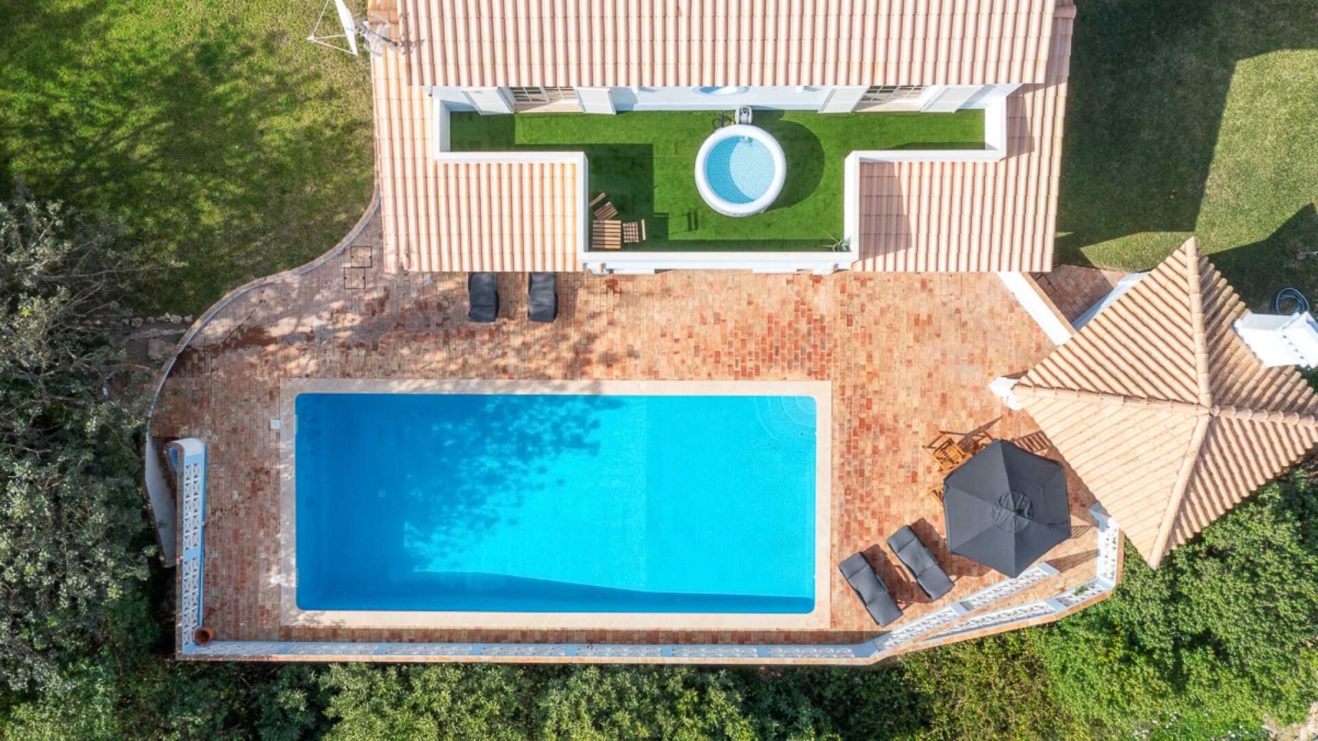 HostWise - Quiet Spacious Villa | Swimming Pool 64 Host Wise Booking