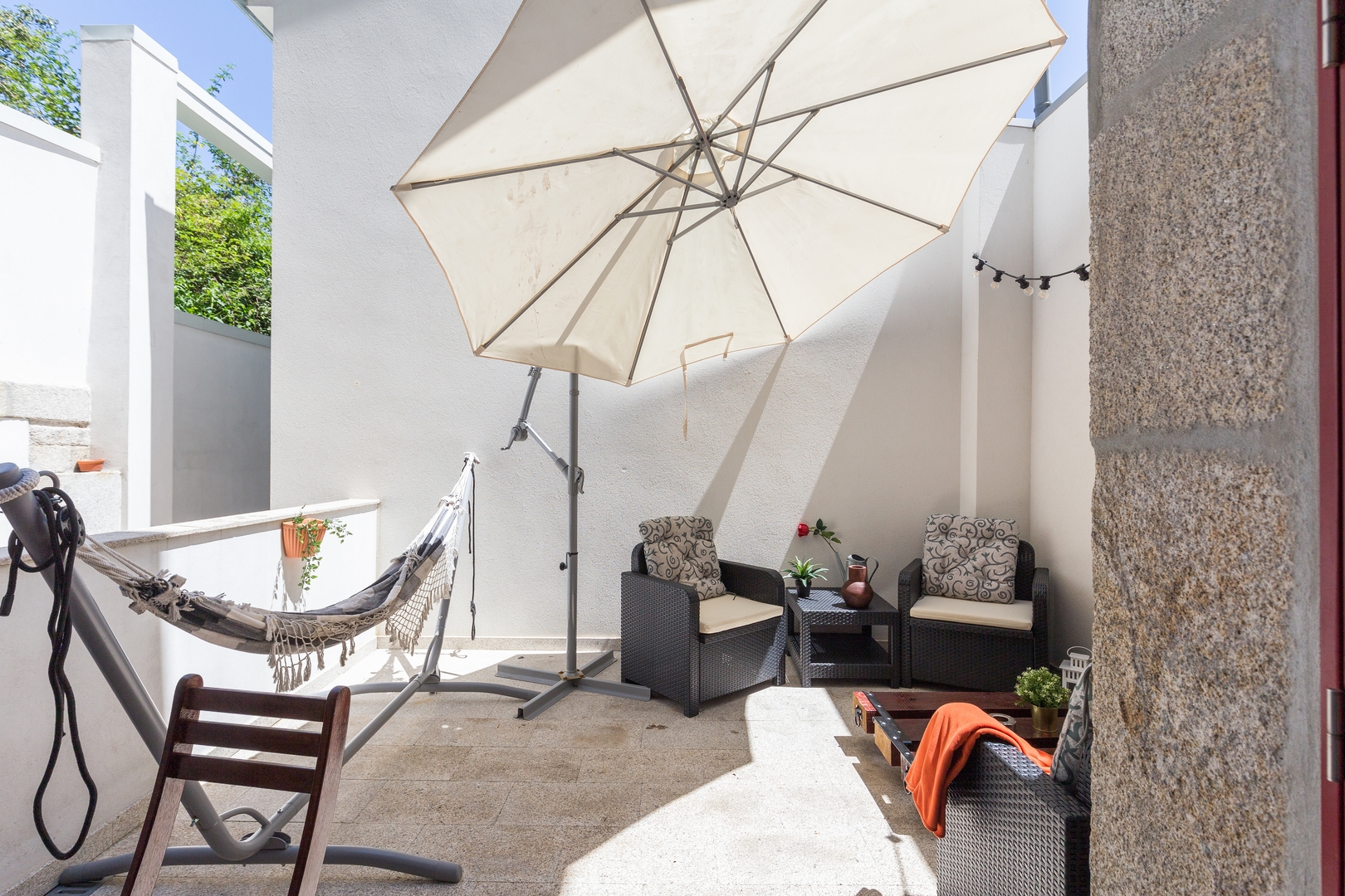 Lovely Flat w/ Jacuzzi & Terrace by HostWise 21 Host Wise Booking