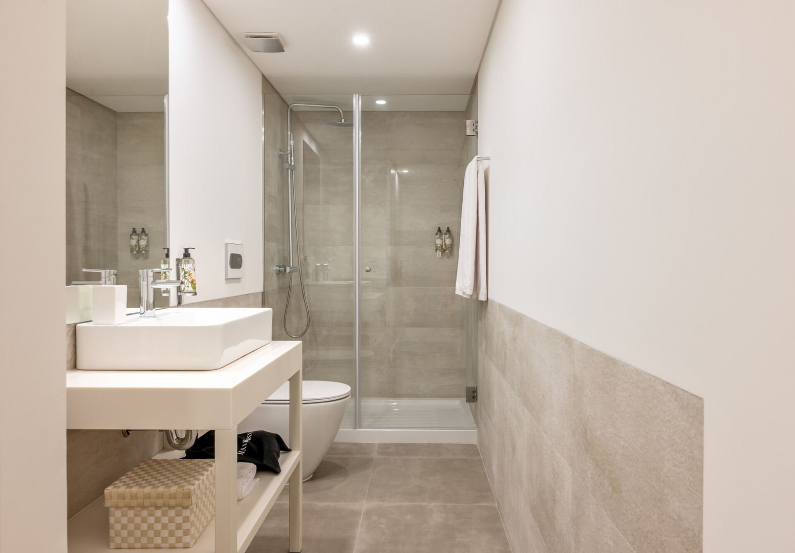 Host Wise - Fervença Boutique Palace 15 9 Host Wise Booking