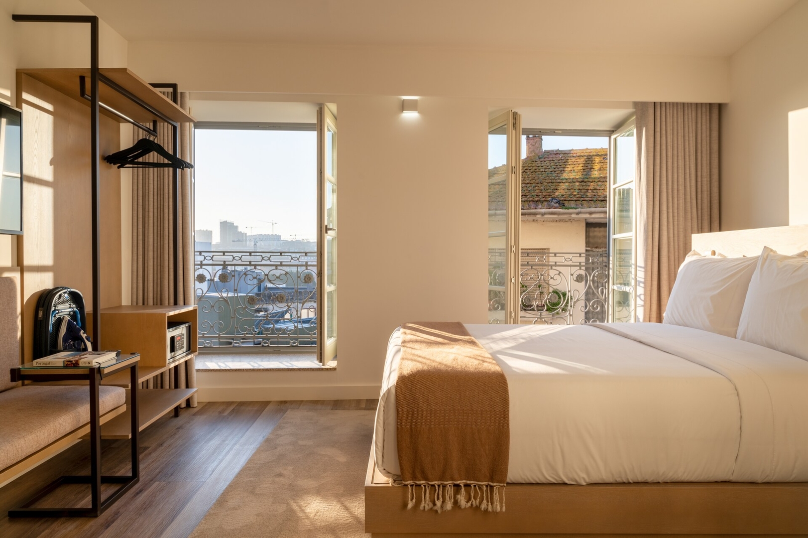 Host Wise - 6 Flats Fervença Boutique Palace 26 Host Wise Booking
