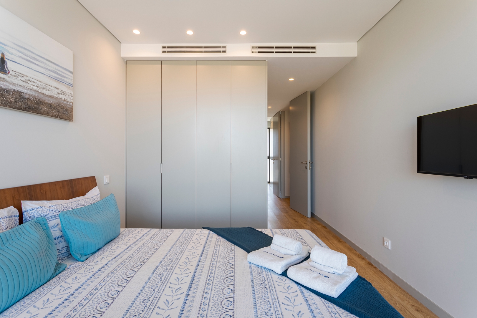 Rooftop Pool & Balconies in Gaia by HostWise 76 Host Wise Booking