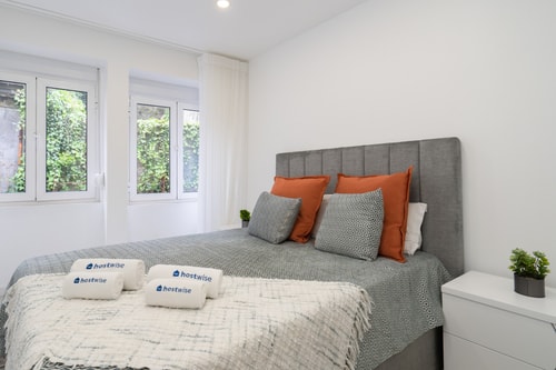 Cosy Amazing Flat in Ribeira by HostWise Host Wise Booking