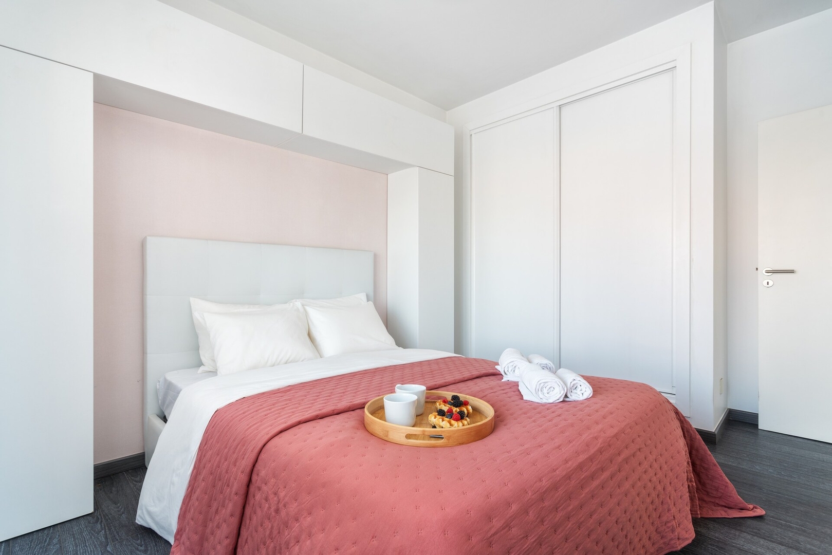 Host Wise - Luxurious House with Private Salt Pool 34 Host Wise Booking