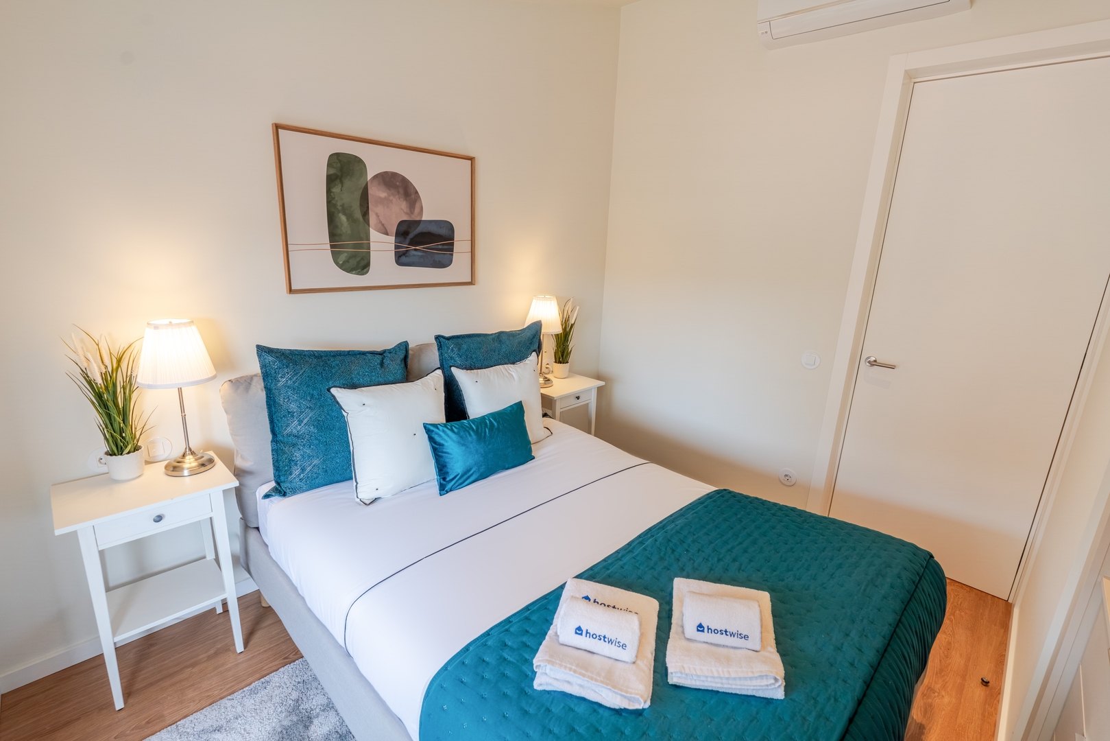 Modern Family Flats w/ Terrace by HostWise 64 Host Wise Booking